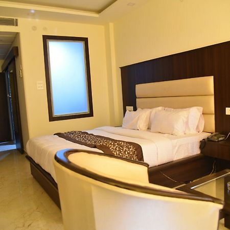 Hotel Castle View Roorkee Esterno foto